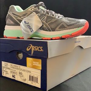 Asics Nimbus 19